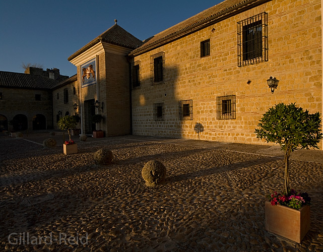 carmona
          parador photos